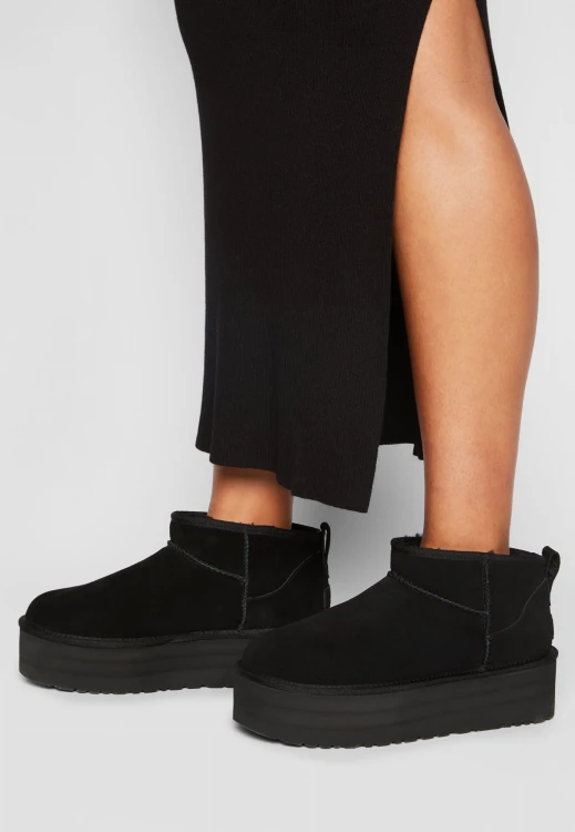 czarne-ugg-na-platformie