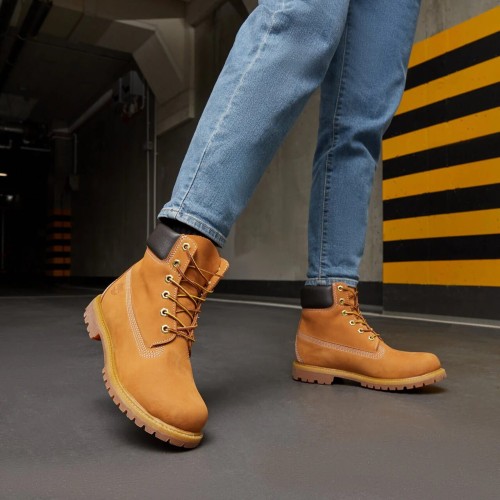 klasyczne-buty-damskie-timberland