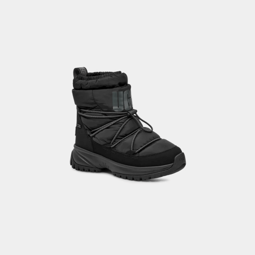 zimowe-buty-damskie-ugg-yose-czarne-sniegowce