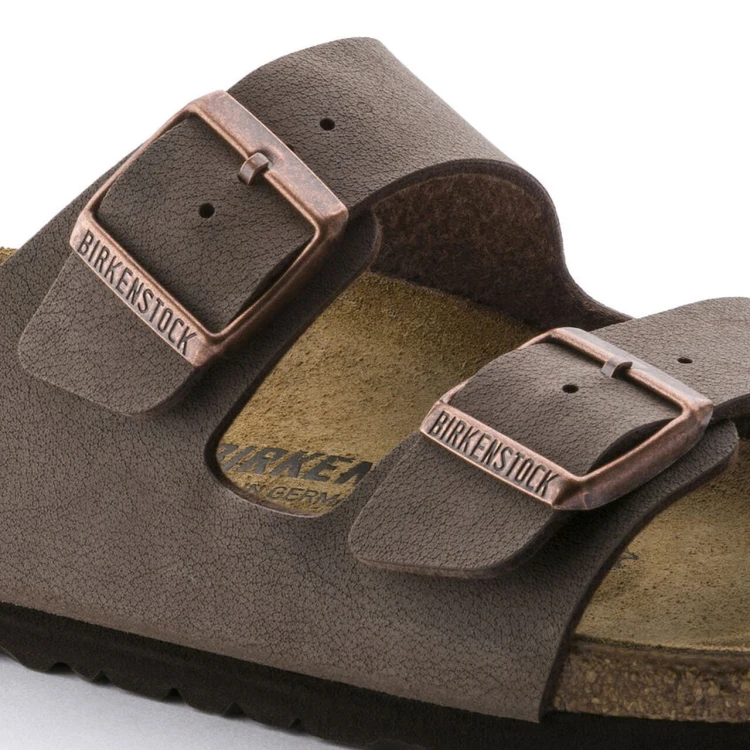 brazowe-klapki-meskie-birkenstock