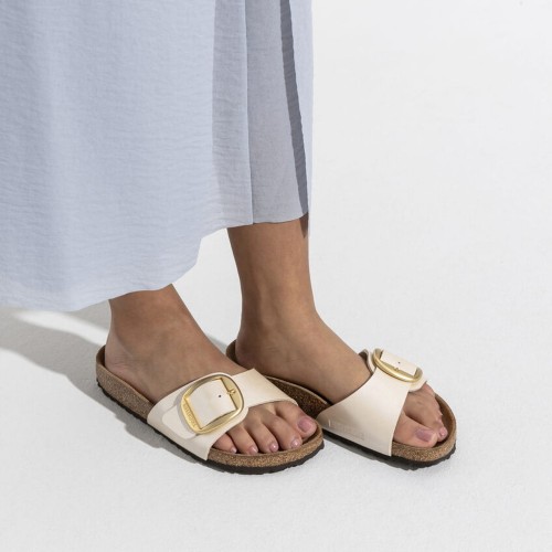 1015279-madrid-big-buckle-graceful-pearl-white