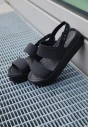 czarne-sandaly-damskie-na-platformie-crocs-brooklyn-low-wedge-black