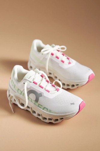 damskie-buty-on-running-biale