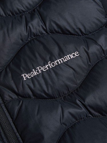 G79842020-helium-down-vest-black