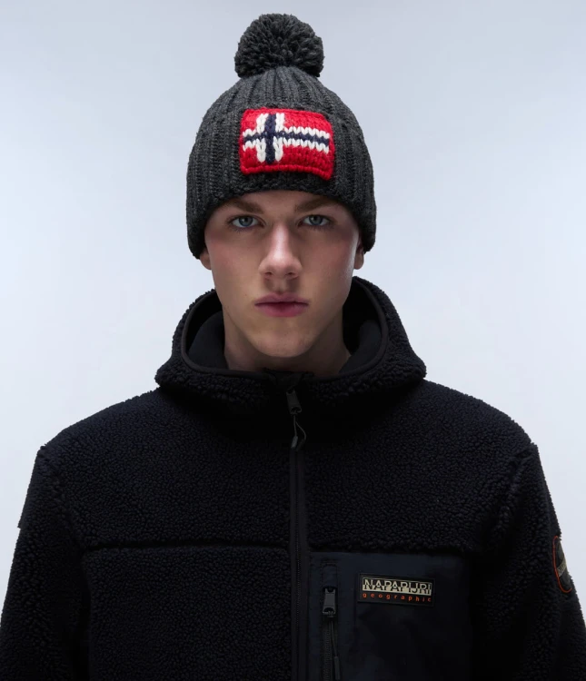 ciemno-szara-modna-czapka-napapijri-semiury-5-na4gkb-dark-grey-mel