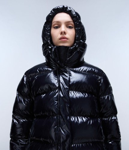 zimowa-ciepla-modna-czarna-kurtka-damska-napapijri-glane-black