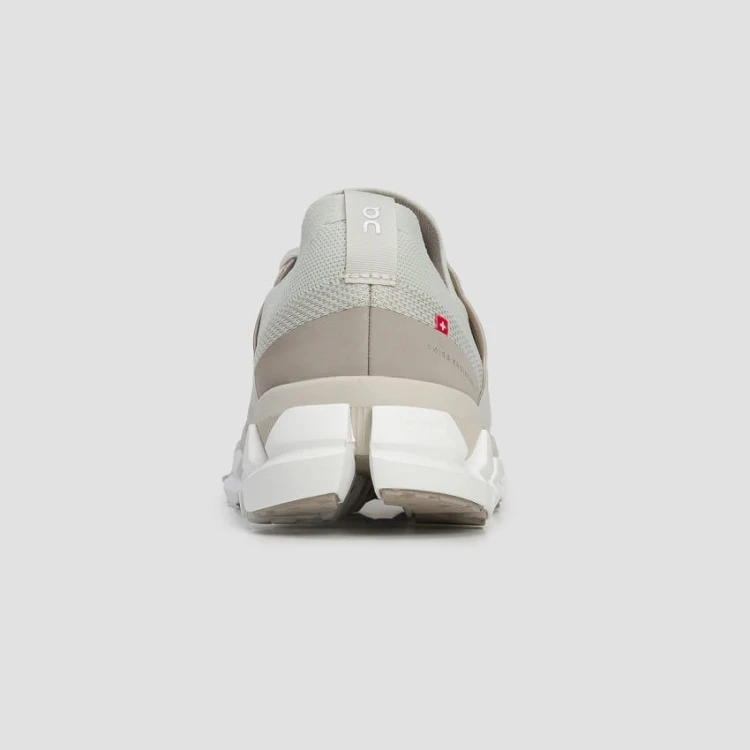 3wd10451020-bezowe-buty-on-running-cloudswift-3-pearl-fog