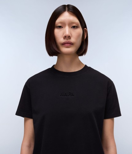 modna-czarna-koszulka-damska-napapijri-azure-black-beauty