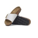 catalia-cushion-buckle