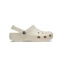 bezowe-klapki-crocs-classic-clog-bone