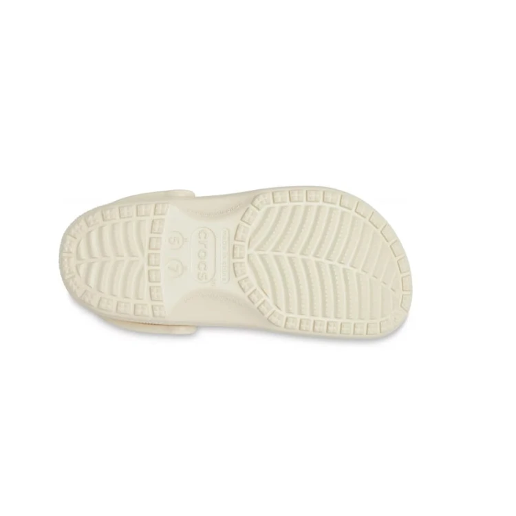 bezowe-wsuwane-klapki-damskie-crocs