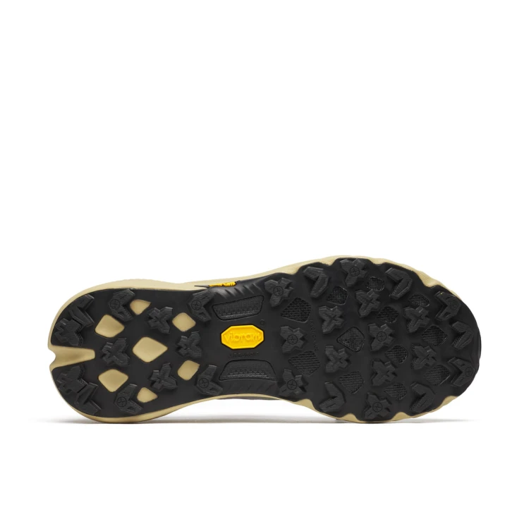 buty-do-biegania-z-podeszwa-vibram-megagrip