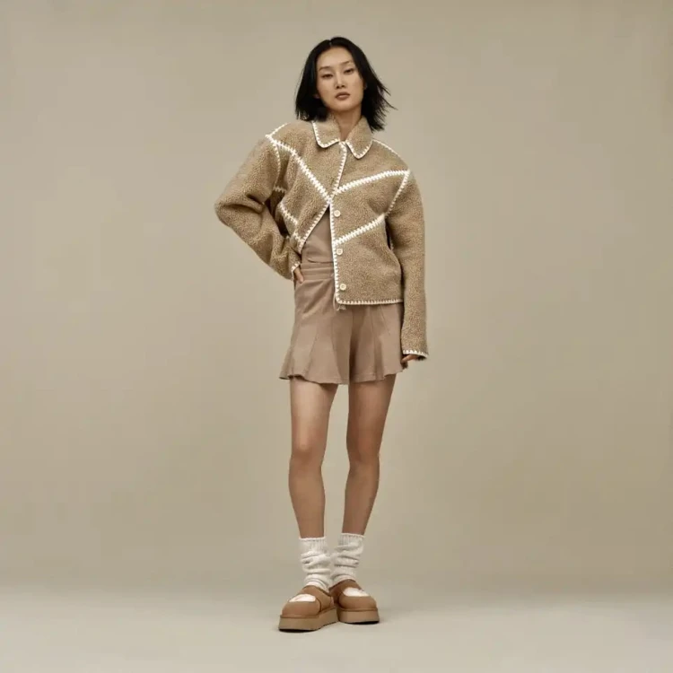 1167612-che-modne-braozwe-buty-na-platformie-ugg-bea-mary-jane