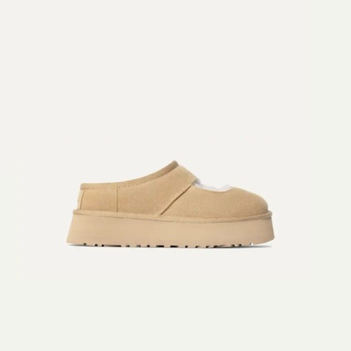 bezowe-kapcie-damskie-ugg-bea-mary-jane-mustard-seed