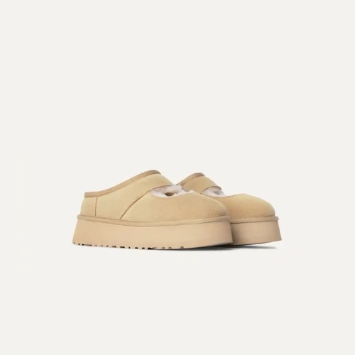 1167612-MDSD-modne-bezowe-kapcie-damskie-ugg-bea-mary-jane