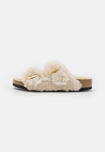 birkenstock-arizona-z-futerkiem-naturalnym-luksusowe