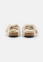 birkenstock-arizona-z-futrem-eggshell