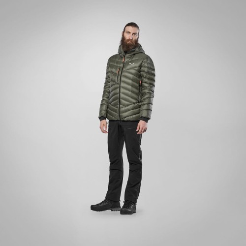 salewa-ortles-medium-3-rds-down-jacket-men-faded-green-kurtka-puchowa-meska-01.jpg