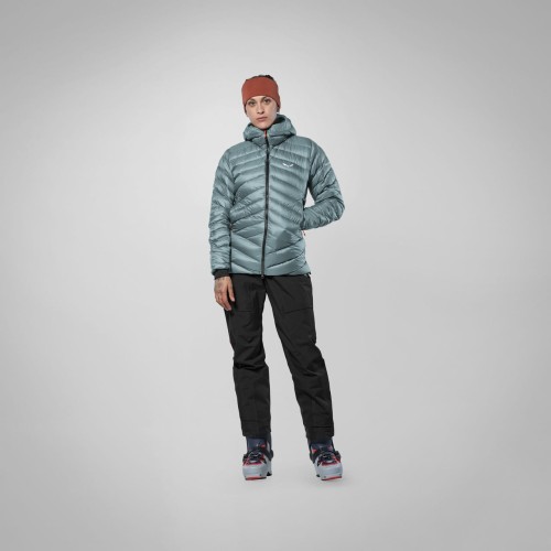 kurtka-damska-salewa-ortles-med-3-dwn-willow-stylizacja