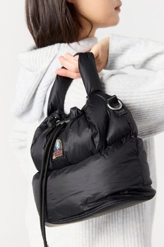 parajumpers-tikalina-bucket-bag-black26WMPABABA33-0541.jpg