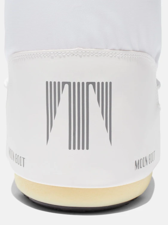 buty-zimowe-damskie-moon-boot-icon-nylon-white-detal-logo