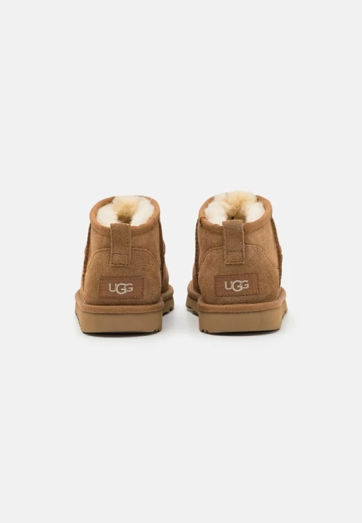 ugg-buty-dzieciece-classic-ultra-mini-chestnut-1130750k-che-01.jpg
