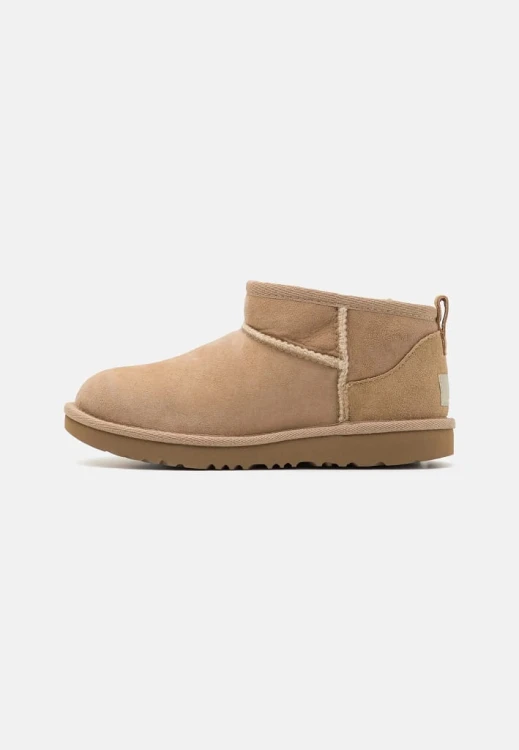 ugg-buty-dzieciece-classic-ultra-mini-sand-1130750k-san-02.jpg