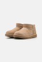 ugg-buty-dzieciece-classic-ultra-mini-sand-1130750k-san-03.jpg