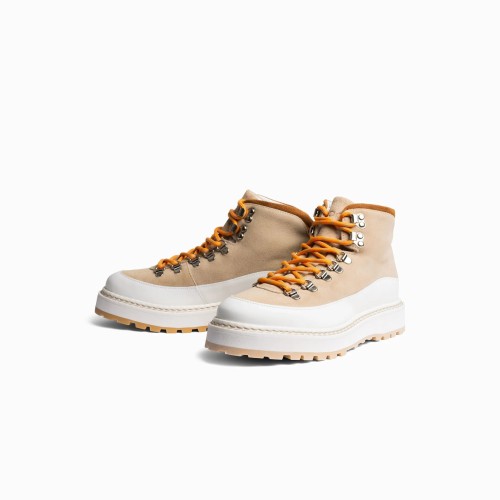 buty-damskie-wysokie-zimowe-mono-core-cap-suede-white-sand-retro-styl-1.jpg