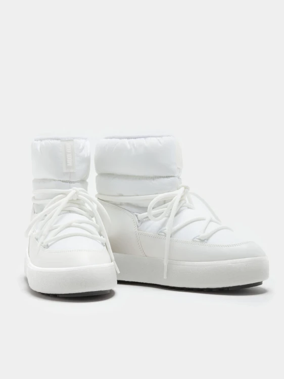 biale-sniegowce-damskie-moon-boot-wodoodporne