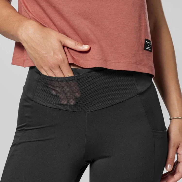 legginsy-damskie-salewa-pedroc-1-hybrid-black-siateczkowa-kieszen-przod