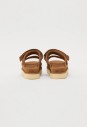 sandaly-damskie-brazowe-ugg-goldenstar-glide-chestnut-1167399-CHE-1.jpg