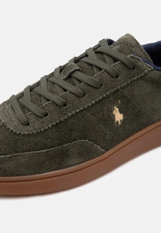 buty-meskie-polo-ralph-lauren-bedford-suede-olive-navy-detal-logo