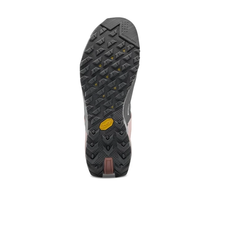 buty-damskie-salewa-wildfire-nxt-0565-alloy-etruscan-red-podeszwa-vibram-megagrip