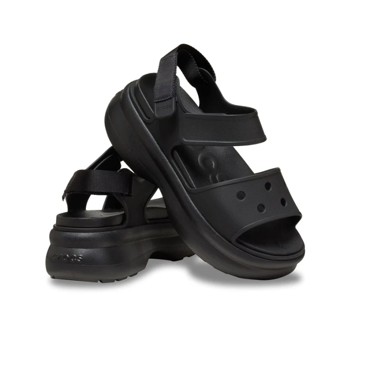 czarne-sandaly-damskie-na-platformie-crocs-soho-y-strap-black-para