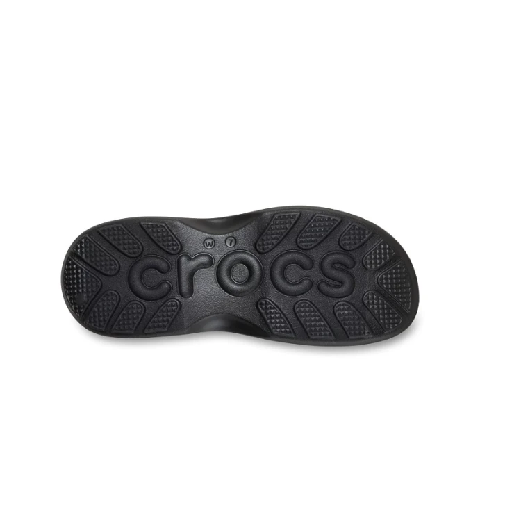 czarne-sandaly-damskie-na-platformie-crocs-soho-y-strap-black-podeszwa