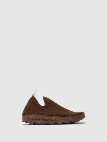 buty-damskie-asportuguesas-brazowe-slip-on-widok-bok