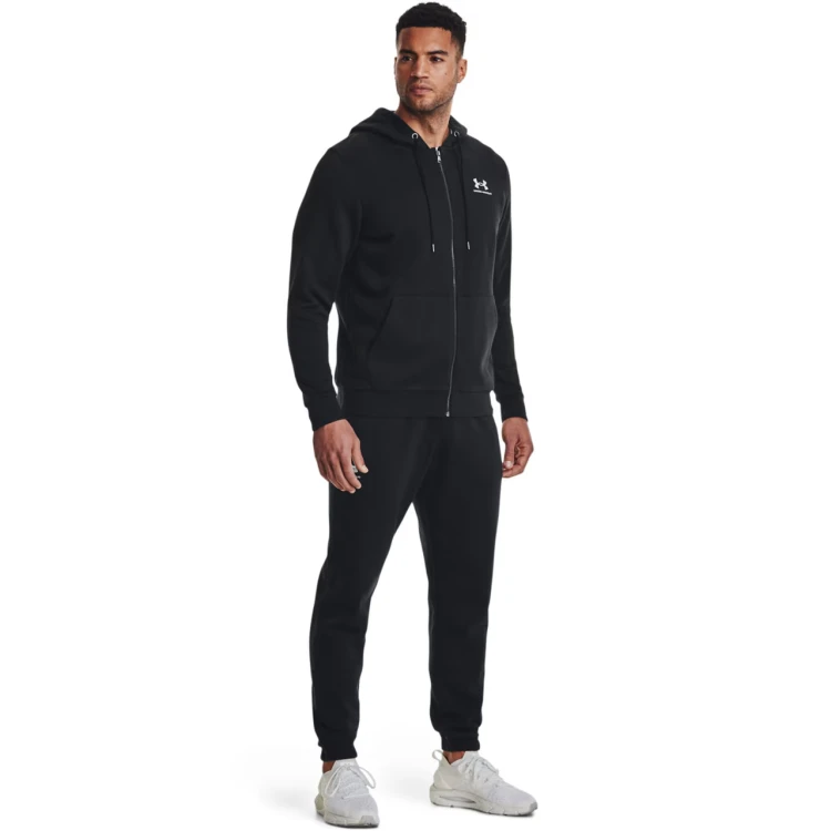 meska-bluza-rozpinana-under-armour-icon-fleece-fz-black-stylizacja