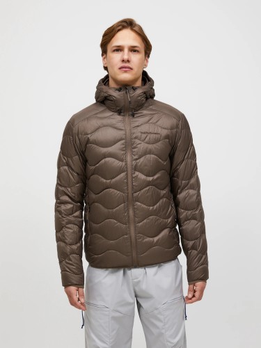 puchowa-kurtka-meska-peak-performance-helium-down-hood-terrain-tan-przod