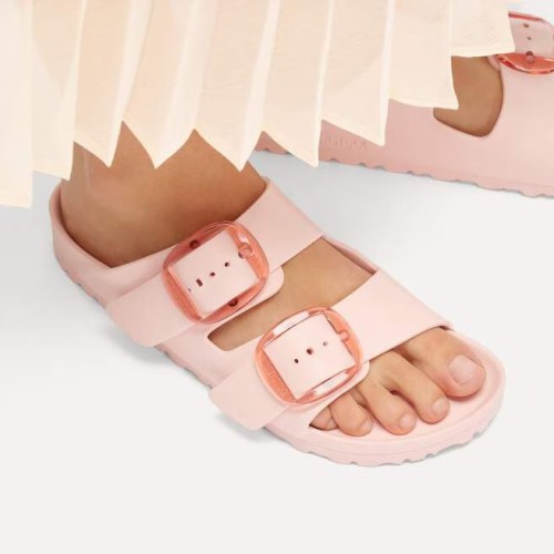klapki-damskie-birkenstock-arizona-big-buckle-eva-light-rose-na-modelce