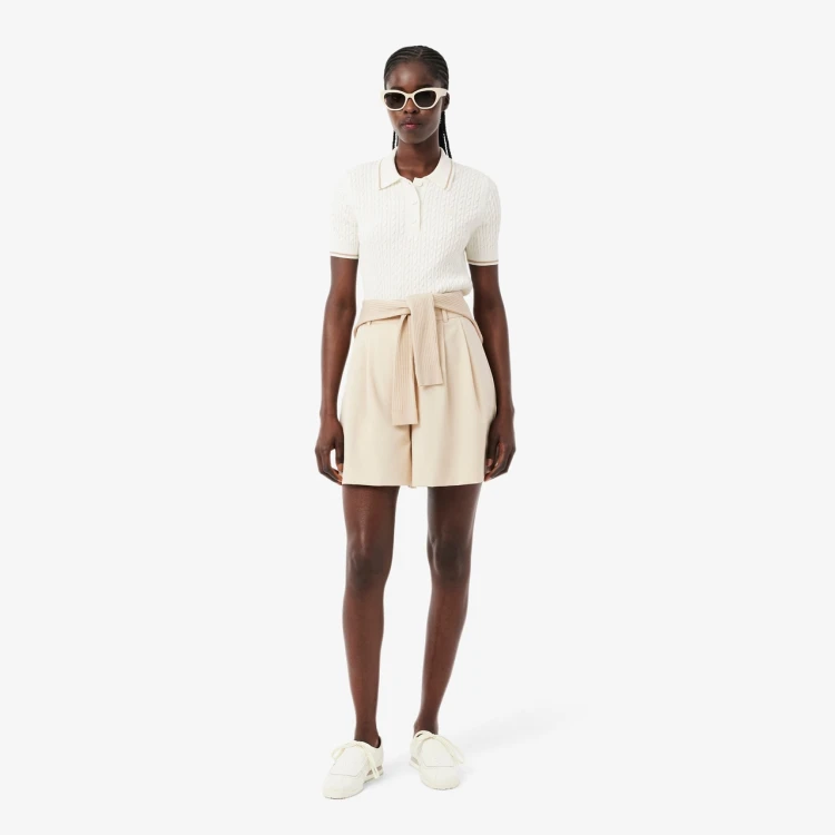 sweter-damski-polo-z-krotkim-rekawem-lacoste-blanc-stylizacja