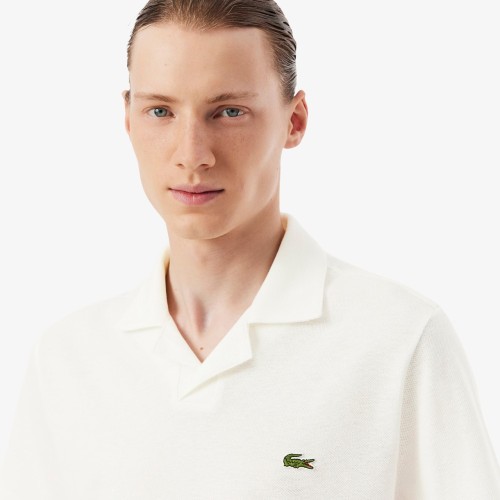 meska-koszulka-polo-lacoste-classic-fit-cotton-blanc-detal-otwarty-kolnierzyk