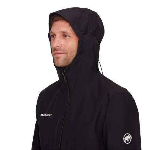 kurtka-hardshell-meska-mammut-alto-light-black-na-modelu-kaptur