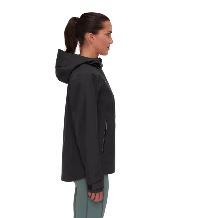 kurtka-hardshell-damska-mammut-alto-light-black-na-modelce-profil