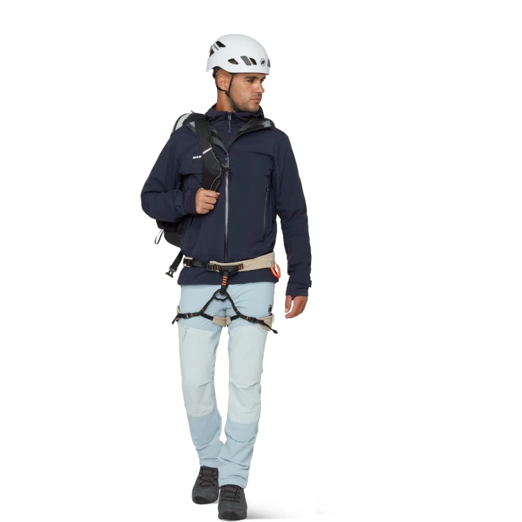 kurtka-hardshell-meska-mammut-crag-marine-na-modelu-stylizacja