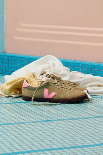 veja-sneakers-volley-suede-beige-vo0321468_4.jpg