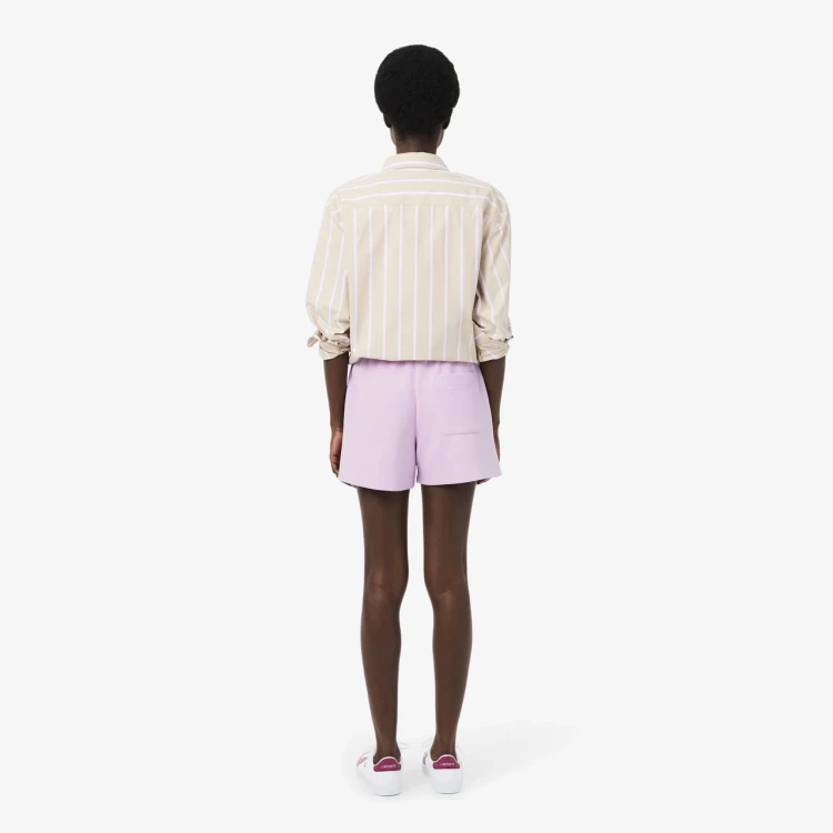 spodenki-damskie-lacoste-double-face-pique-rose-na-modelce-tyl