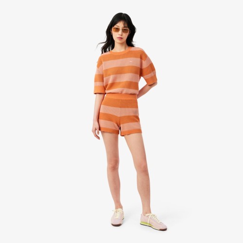 spodenki-damskie-lacoste-striped-mesh-knit-orange-na-modelce