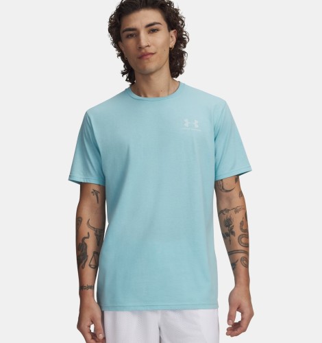 niebieska-koszulka-meska-under-armour-sporstyle-left-chest-przod