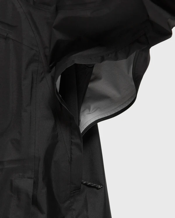 mammut-x-hiking-patrol-hs-hooded-jacket-black-wentylacja-pod-pacha-02.jpg